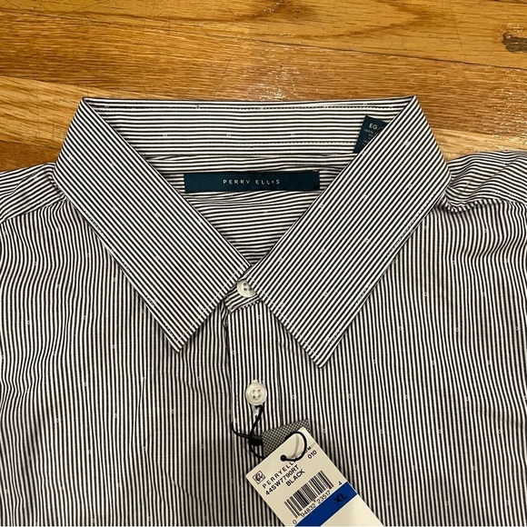 Perry Ellis Short Sleeve Pin Stripe Button Down Shirt Men’s Size XL Black White - Picture 4 of 8